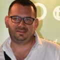 "Šta si me doveo da slušam ovog mentola?" Peđa Medenica pred nastup otišao u toalet i čuo brutalne uvrede na svoj račun: "On…