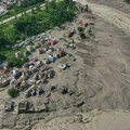 Užasne scene iz Nepala: Bujične poplave i klizišta odneli najmanje 17 života, 384 nestalih, od toga 291 stranac (video)