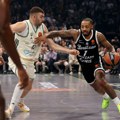 (Poluvreme) Partizan bez ritma u napadu: Željkov PAO ima prednost u Areni!
