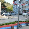 Novi protest u Kosovskoj Mitrovici zbog ukidanja dinara: „Ljudi frustrirani, situacija na ivici opstanka“