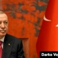 Zašto Erdogan 'u Srbiji gradi fabrike, a u BiH džamije'?