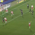Zvezda do preokreta u nadoknadi, sa igračem manje (video)