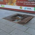 PISMA ČITALACA: Centar Zrenjanina prepun rupa koje kumanlci ne vide jer jure bicikliste promenadom Centar Zrenjanina
