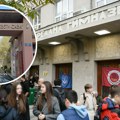 I đaci Gimnazije Sveti Sava blokirali školu: Traže ispunjenje zahteva učenika Pete