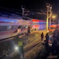 Broj poginulih u železničkoj nesreći u Španiji porastao na 24, spasilačke ekipe nastavljaju potragu