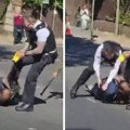 Policajci uhvatili teroristu koji je izbo Jevreje: Oborili ga na zemlju, pa ga šutirali u glavu (video)