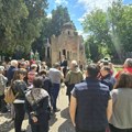 Staro groblje u Nišu čuva sećanje na istoriju grada: Potrebna obnova i zaštita spomenika