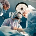 Srpski lekari iz devojke (22) izvadili tumor težak 25 kilograma: Neverovatan podvig naših hirurga: "Ovo je bilo čudo i za…