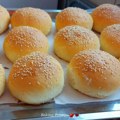 Lepinjice za domaće hamburgere! Bolje od originala! (RECEPT)