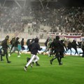 Navijači Hajduka pokušali napasti nogometaše Dinama
