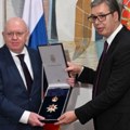 Vučić odlikovao predstavnika Rusije pri UN za pomoć Srbiji po pitanju rezolucije o Srebrenici