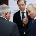 Putin: Rusija će ojačati svoje vojne kapacitete