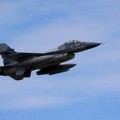 Portal: SAD prebacuju rashodovane borbene avione F-16 Ukrajini za rezervne delove