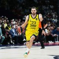 Fener ubedljiv protiv Alimpijevićevog Bešiktaša na startu finala