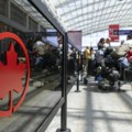 Najveća kanadska avio-kompanija obustavila letove: Počeo štrajk stjuardesa Er Kanade, prizemljeno stotine aviona