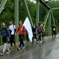 (Foto) "Fali nam naš Srđan koji je stradao u saobraćajnoj nesreći" Preko 20 hodočasnika krenulo peške od Rudog do manastira…
