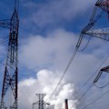 Zbog kvara na elektromreži Mladenovac bez struje i vode, ekipe EDB na terenu