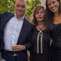 "Slavimo život i porodicu": Ana Ivanović nikad srećnija, pokazala brata i oca, pa otkrila šta slavi