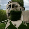 Ovo je kuća o kojoj se trenutno najviše priča po srpskim mrežama, jedan pogled na nju i biće vam jasno zašto