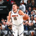 Jokić nije sa ove planete: Srbin neverovatnim tripl- dablom vodio Denver do pobede! (video)