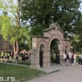 Studenti u blokadi odali poštu stradalima u Duboni i Malom Orašju; Maratonci stigli u Augsburg