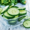 Ne bacajte gorke krastavce: Da bi ukus bio savršen treba vam ovaj jednostavan trik i samo minut vremena