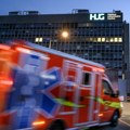 Dve stjuardese povređene u naglom padu aviona na letu ka Las Vegasu