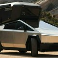 Tesla Cybertruck za kampere