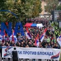 Hiljade građana Srbije večeras šetalo sa istim ciljem: Srbi pružaju podršku svojoj braći na Kosovu, ali i jasno poručuju -…