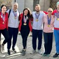 Plivači Vojvodine nižu uspehe: Veterani u Bekeščabi osvojili 26 medalja