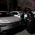Zbog nestašice goriva i "smeća od benzina": Bolivija povećala uvoz električnih vozila