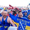 (Video) Navijači BiH preplavili ulice Toronta: U korteu krenuli ka stadionu da pruže podršku svojim igračima