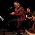 Od stiha do melodije – Zoran Predin o muzi, pesmama koje čekaju u „bunkeru“ i pisanju