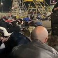 Grupa hodočasnika iz Niša ipak blokirana na aerodromu? Stravični snimci napada terorista dok oni traže zaklon – VIDEO