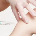 Obeležavanje evropske nedelje imunizacije Vakcinacija dece protiv HPV u ambulanti na Limanu
