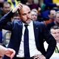 Real nudi produženje ugovora treneru Ćusu Mateu