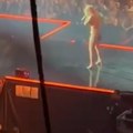 Tea Tairović se povredila na koncertu Nastao muk među publikom, završila krvava, a evo šta se onda desilo (video)