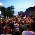 Strani državljani masovno dovođeni na skup SNS-a u Šapcu (VIDEO)