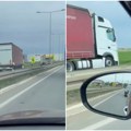(Video) "Ovo je neka nova pandemija" Izbegnuta tragedija na srpskim putevima - kamion na isključenju vozio u suprotnom smeru…