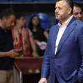Navijači skandirali „Uprava napolje“, Željko Drčelić napustio Pionir: Predsednik Zvezde otišao sa derbija