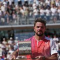 Vavrinka odigrao „poslednji ples“ na Rolan Garosu: Novak ga rasplakao emotivnom porukom