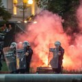 Vučić: U nemirima 15. marta učestvovalo više od 2.000 državljana Crne Gore