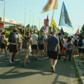 Kragujevački studenti nastavljaju ka Kragujevcu: Faktor 50, mnogo vode, energija - i niko ne odustaje