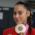 Adriana Vilagoš vratila bronzu u Srbiju sa osmehom, pitali smo je za pozdrav sa Hrvaticom: "Ona je naša"
