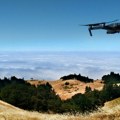 Tramp uvodi 100 posto poreza na „teške“ i „osetljive“ dronove