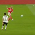 Kakav gol posle samo 25 sekundi (VIDEO)