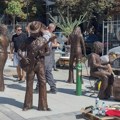 Legendarna rok grupa SMAK dobila svoj spomenik: Kragujevčani različito „ocenjuju” idejno rešenje (FOTO)