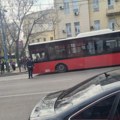 Nesreća kod Karađorđevog parka – autobusu otpao točak i udario dve žene