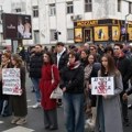 Studenti i srednjoškolci blokirali raskrsnice u Beogradu: Održano 15 minuta tišine