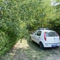 Drama na izletištu Borino brdo: Muškarac jurio decu nožem, milicioneri sprečili tragediju!
